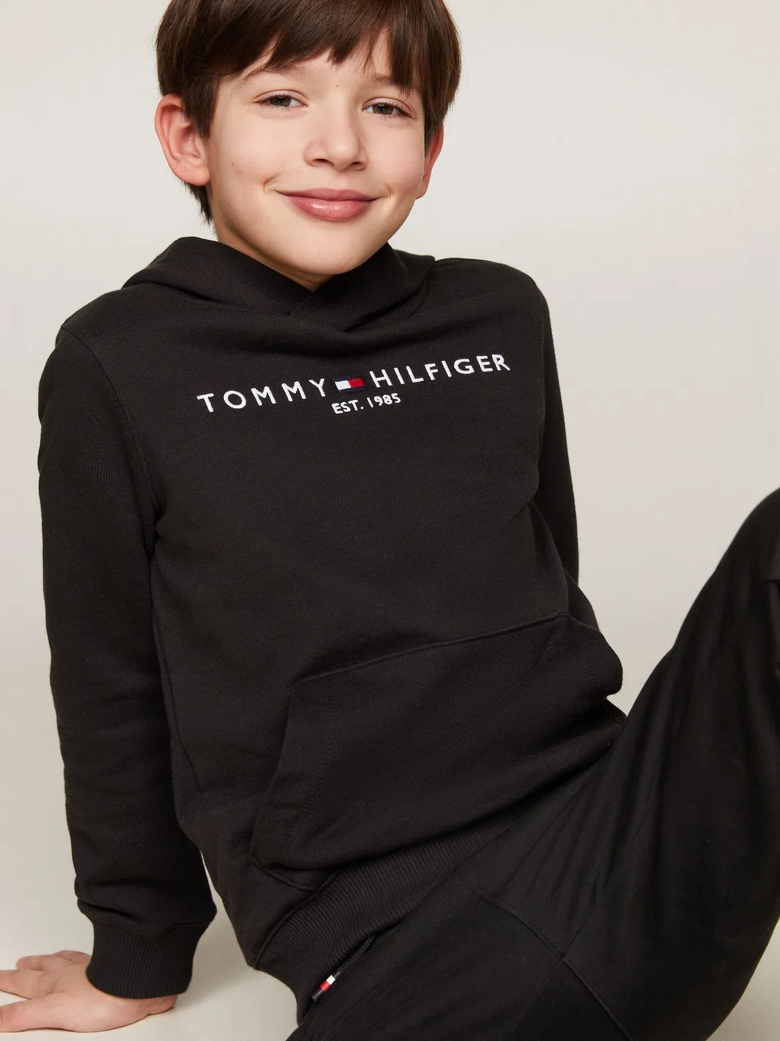 Худи Tommy Hilfiger Essential, черный — фото 4