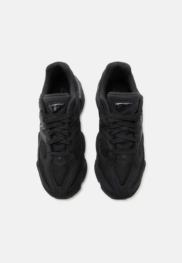 Кроссовки из кожзама и текстиля 9060 New Balance Black, Phantom, черный — фото 4