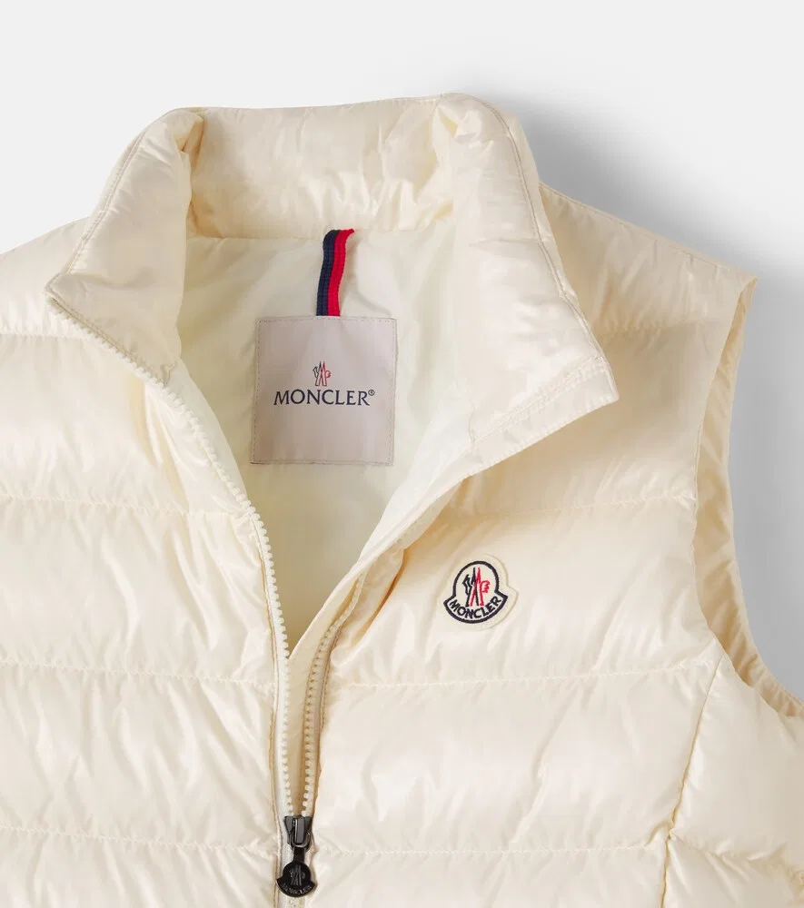 Пуховый жилет Ghany Moncler Enfant, белый — фото 3