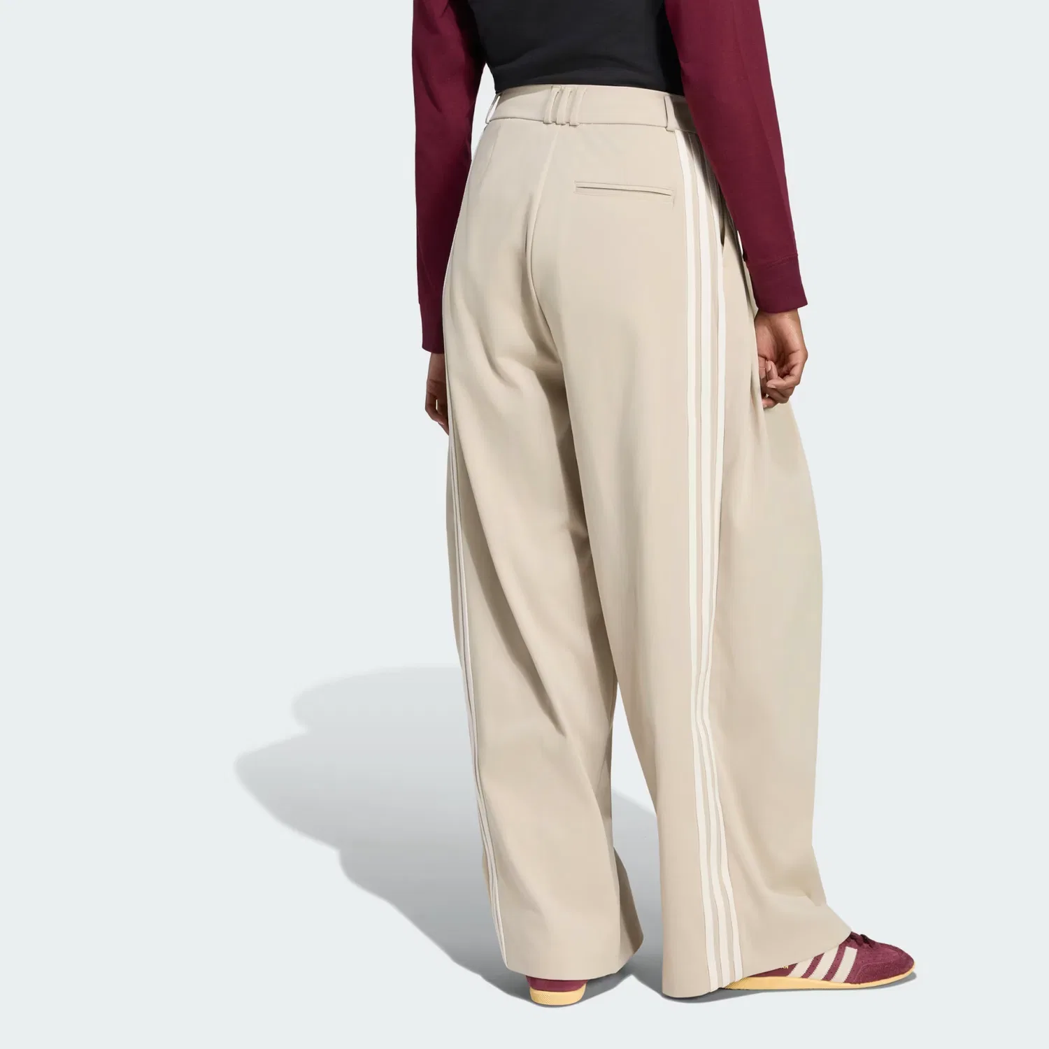 Женские брюки со складками Pleated Pant Adidas Originals, хаки/молочный — фото 2