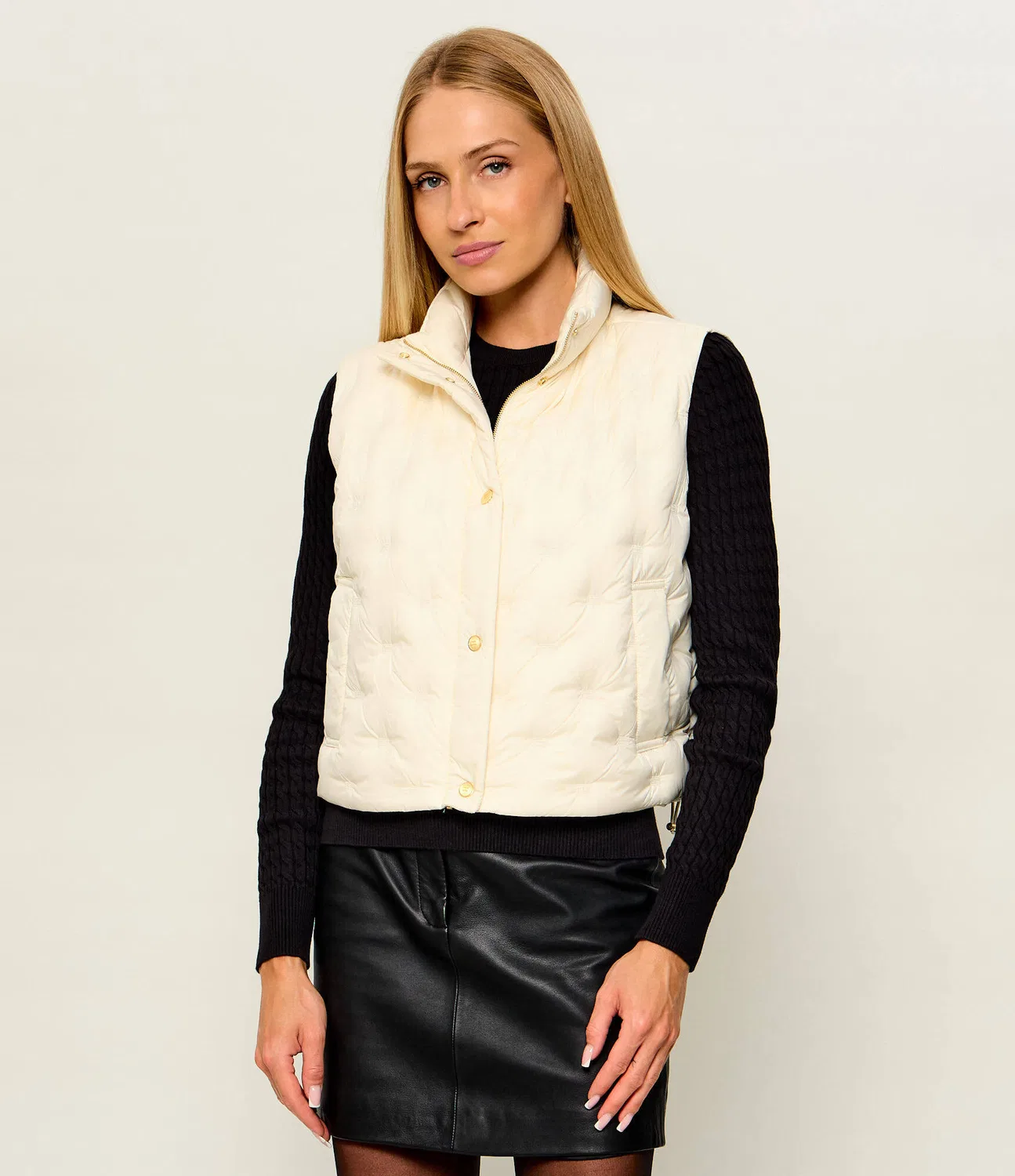 Жилет стеганый Tommy Hilfiger, cream