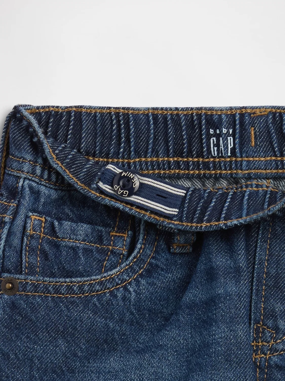 Шорты джинсовые на резинке Gap UltraSoft, темный стирка — фото 3