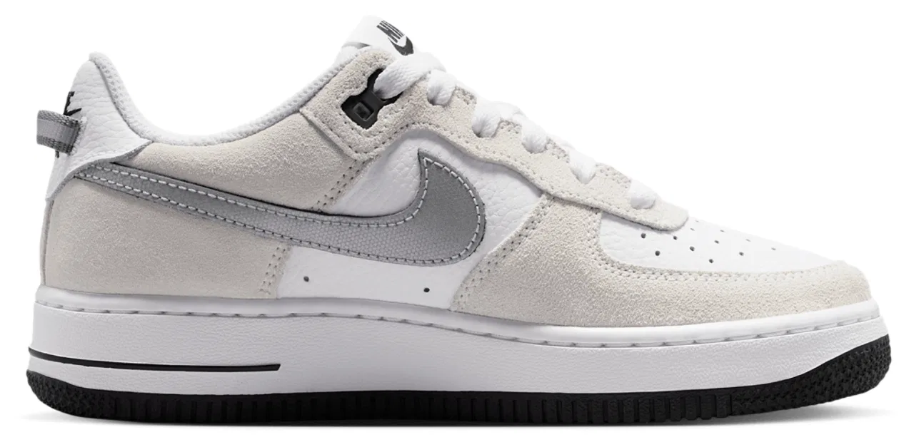 Кроссовки для мальчиков Air Force 1 ESS Nike, цвет Phantom/Black