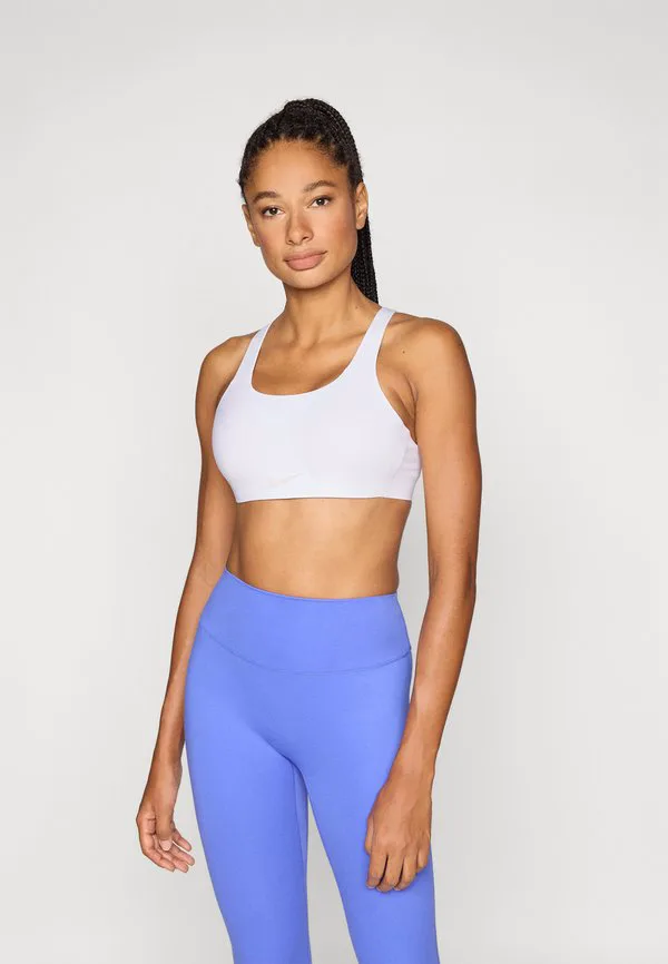 Спортивный бюстгальтер rival с высокой степенью поддержки Nike Performance, White