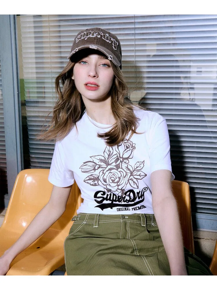 Футболка с цветочным принтом W Vintage Flower SUPERDRY