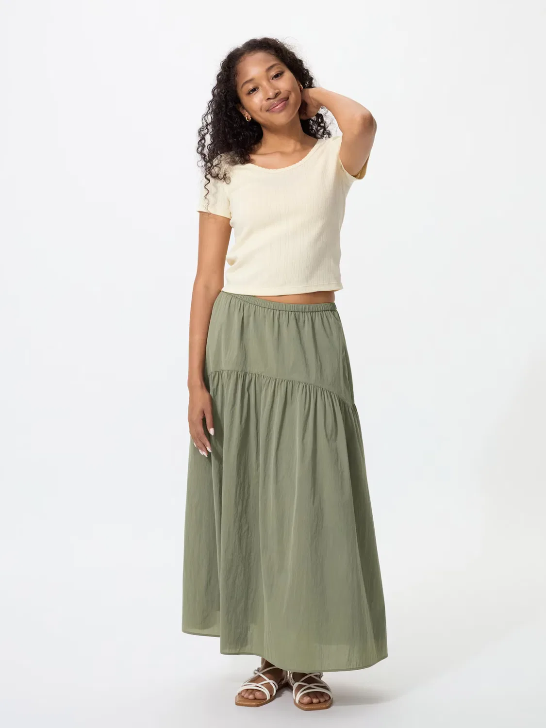Юбка из нейлона Uniqlo, оливковый