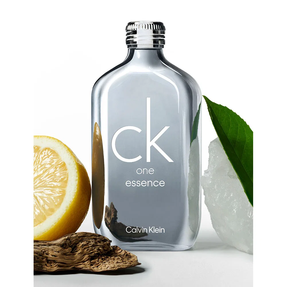 Парфюмерная вода Calvin Klein CK One Essence, 50 мл — фото 3