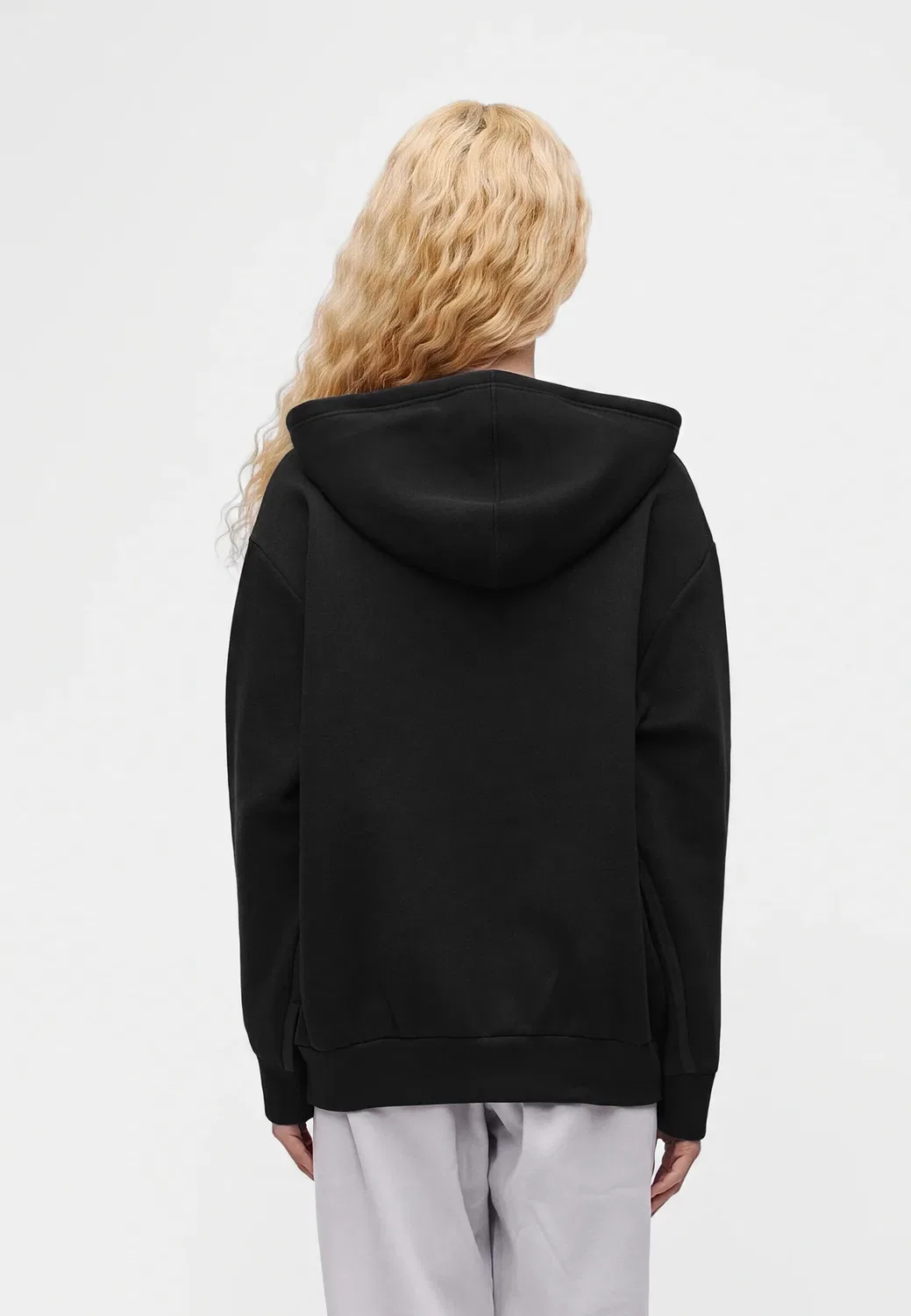 Толстовка Spacer Adidas Originals, Black/Night Grey — фото 3