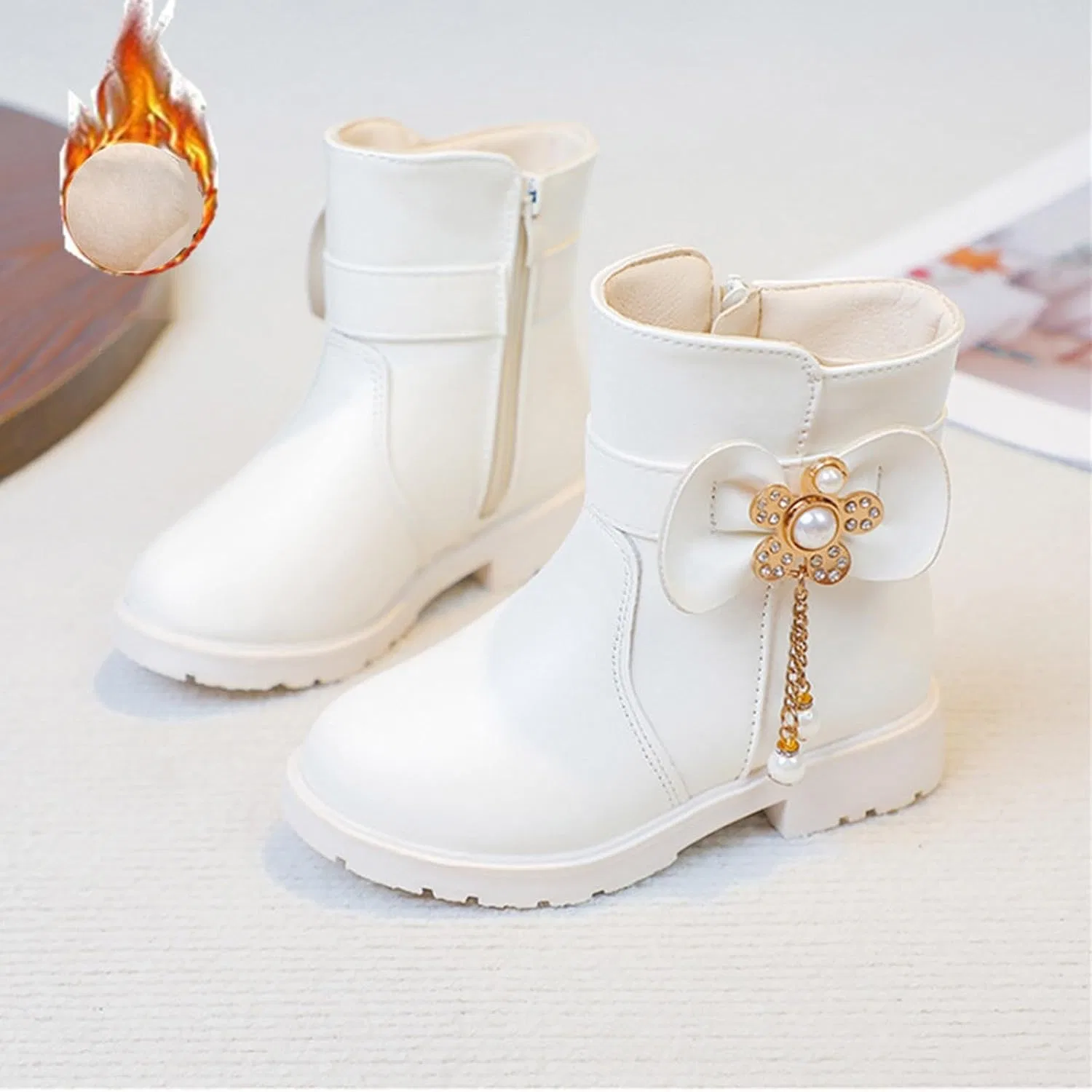 Детские зимние сапоги для девочек с мехом SHOPESSA, White — фото 3
