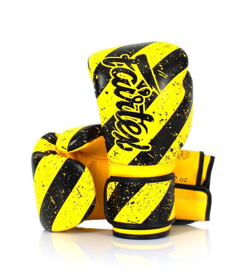 

Боксерские перчатки Fairtex Art Collections Microfiber Grunge, 12 oz., желтый