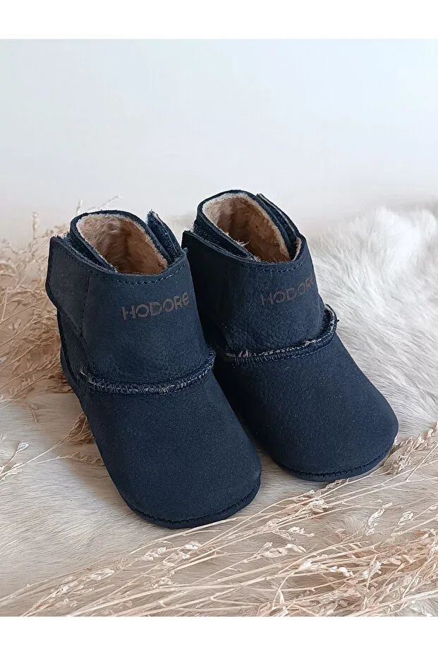 Детские ботиночки для мальчиков из натуральной кожи Lucca navy blue genuine leather baby boots with fur inside Hodore, Navy Blue — фото 3