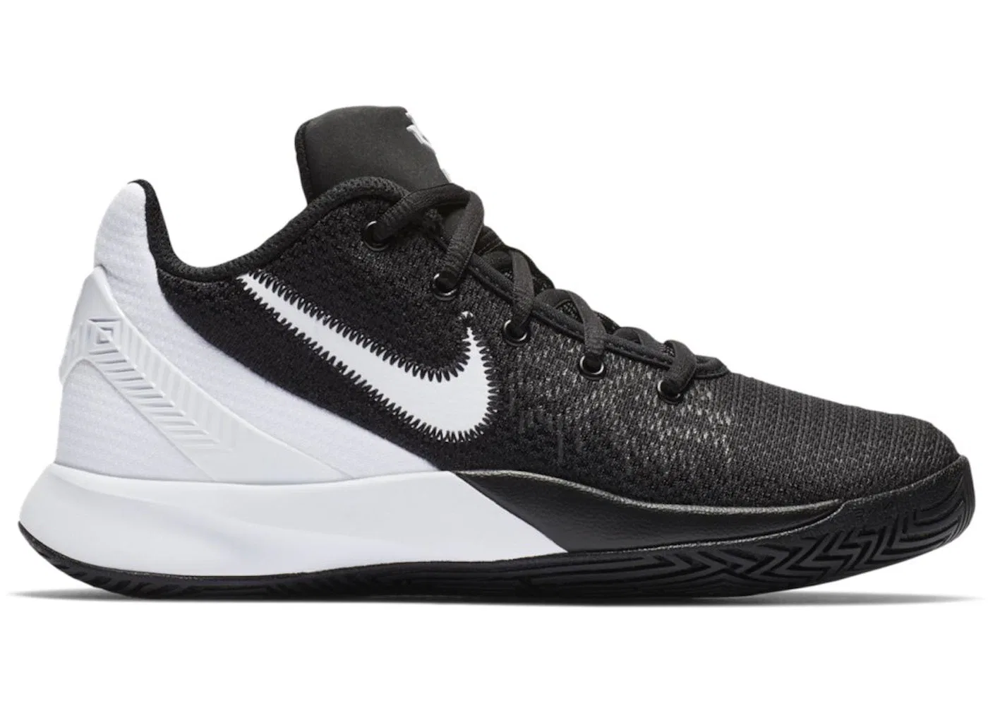 Детские кроссовки для баскетбола Nike Kyrie Flytrap 2, Black/White/Black
