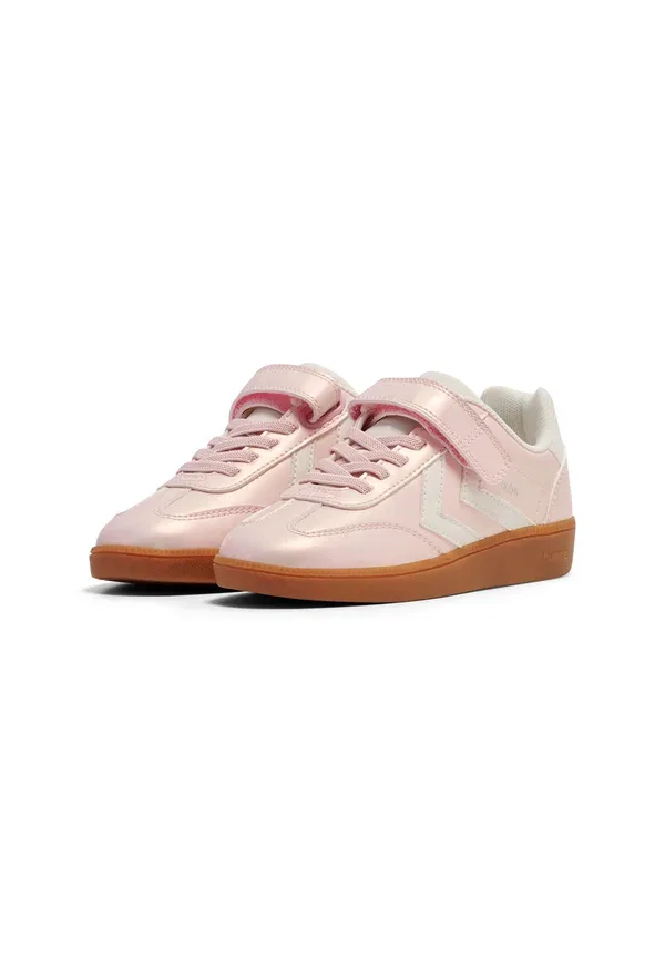 Кроссовки Hummel Vm78 cph metallic jr walking trainers, бледно-сиреневый — фото 2