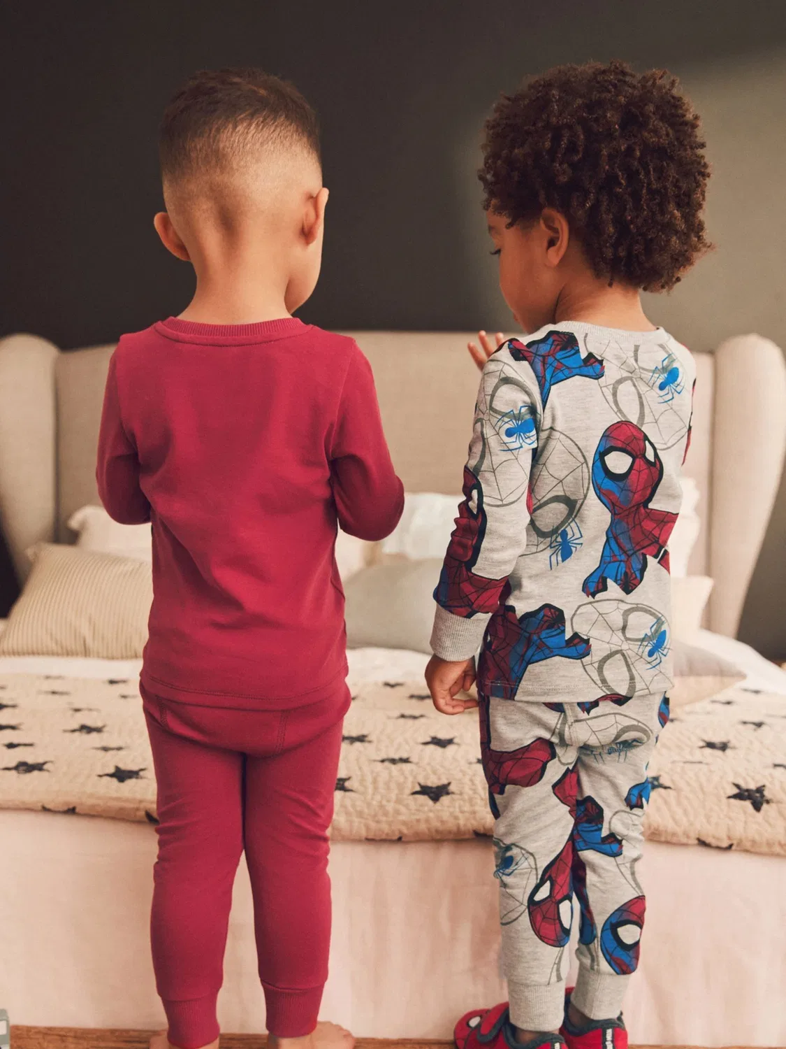 Пижама Spiderman Snuggle Next, красно-синяя — фото 3