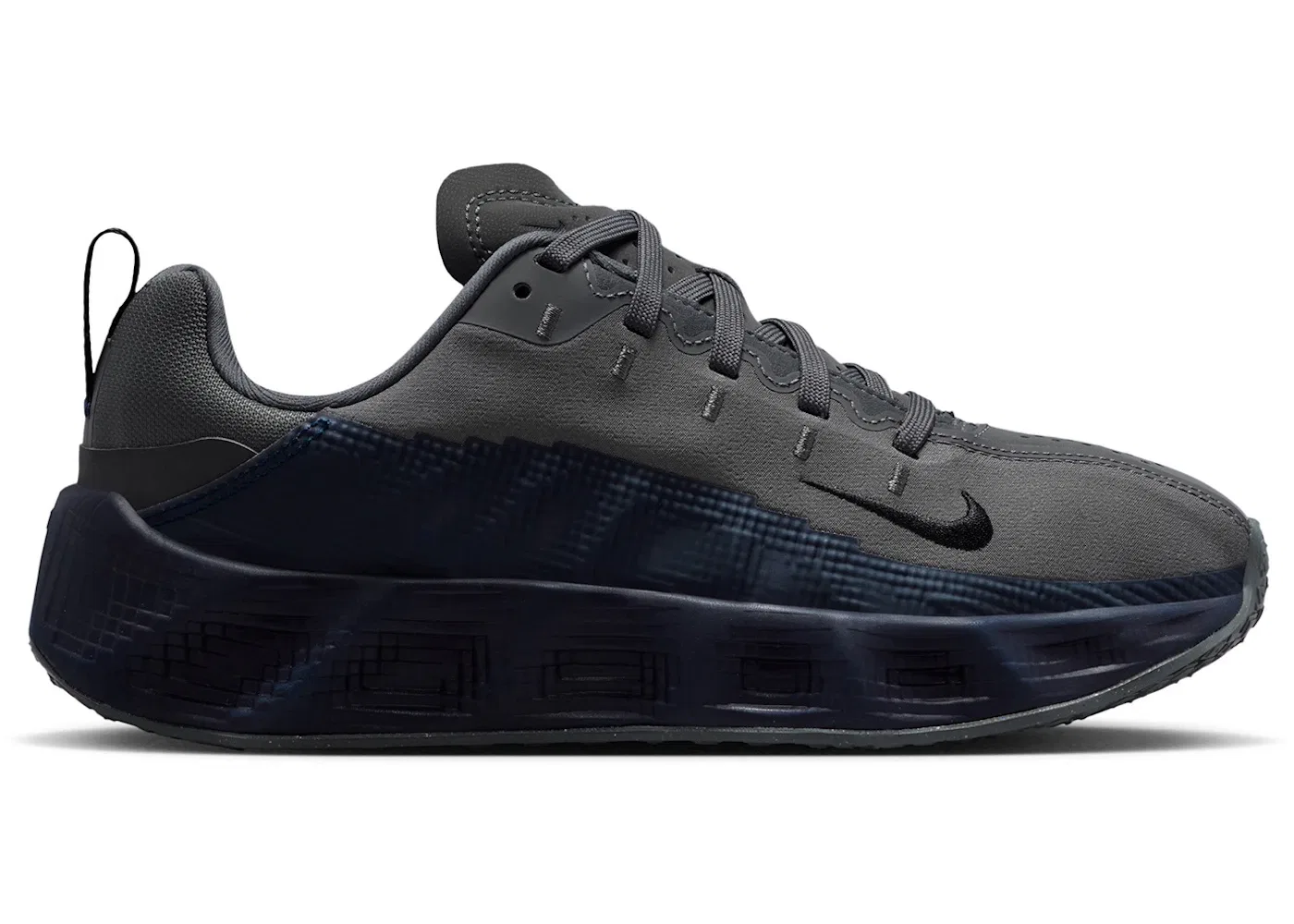 Детские кроссовки для девочек с контрастными вставками Nike Ava Rover Nike, Iron Grey/College Navy/Black/Black