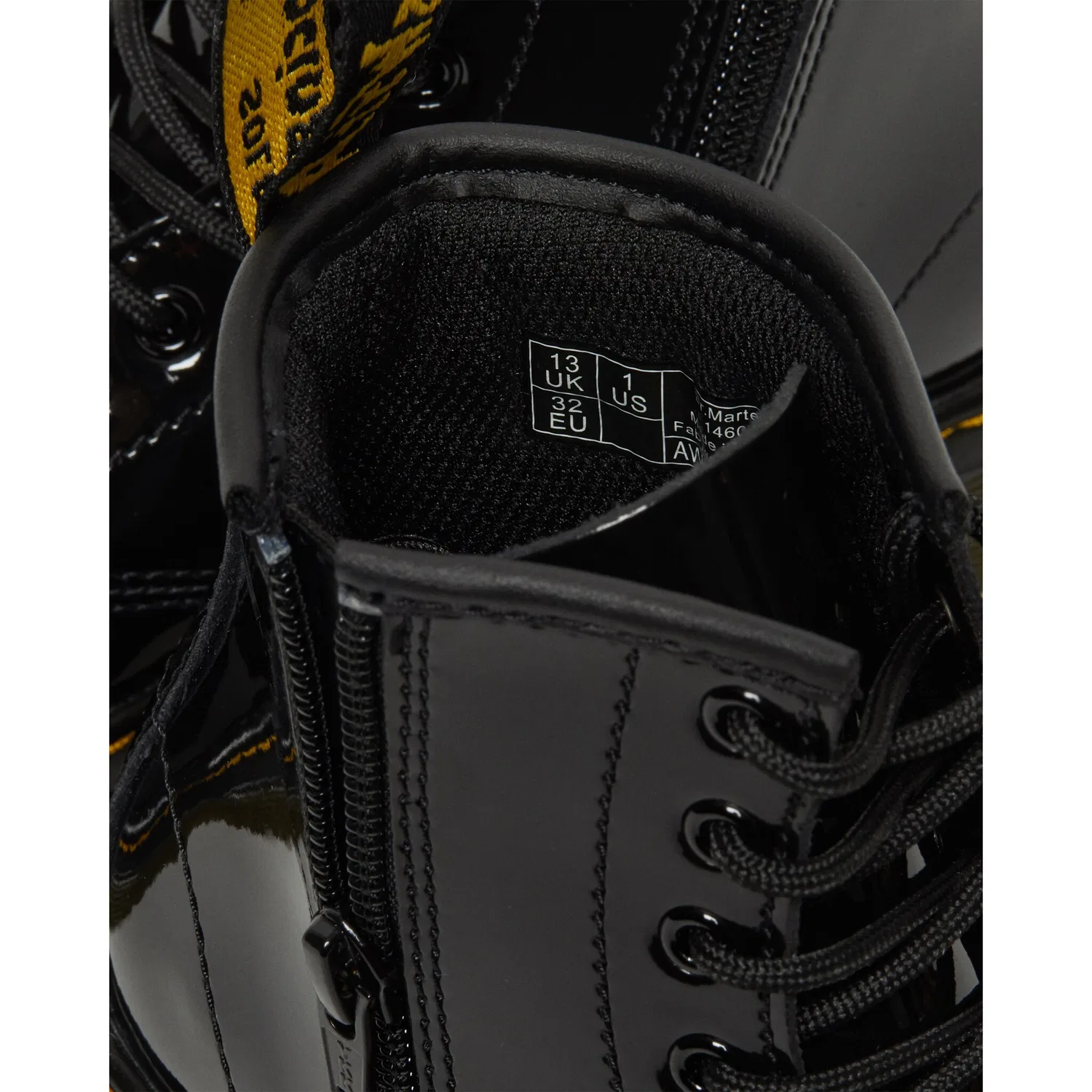 Детские ботинки Dr. Martens Junior 1460 на шнуровке, лакированная кожа, Black — фото 3