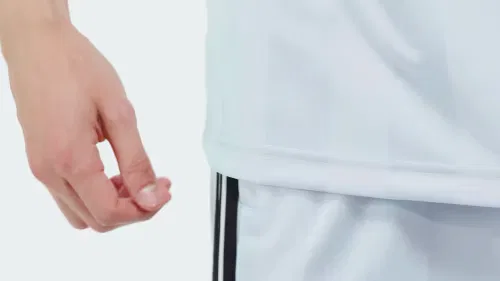 Мужская футболка с V-образным вырезом Archive Collar Engineered Jersey Adidas Originals, небесно-голубой — фото 2
