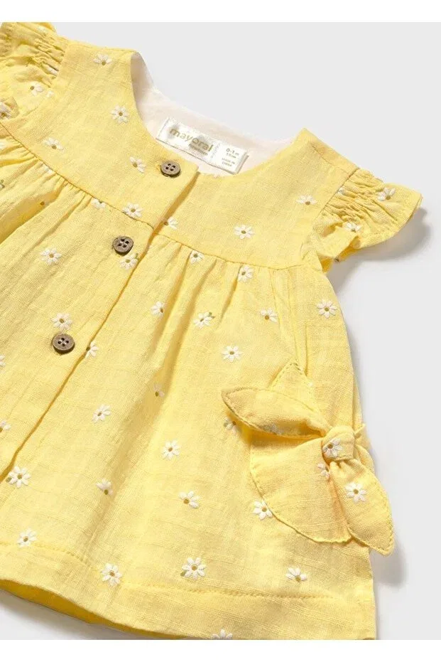 Детское платье для девочек с принтом Newborn girl floral printed dress with bow detail Mayoral, Yellow — фото 2