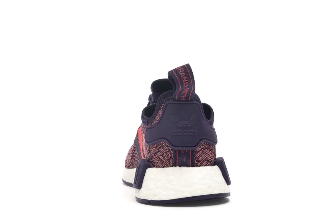 Детские кроссовки Lifestyle Adidas NMD R1, Legend Purple/Shock Red/Core Black — фото 4