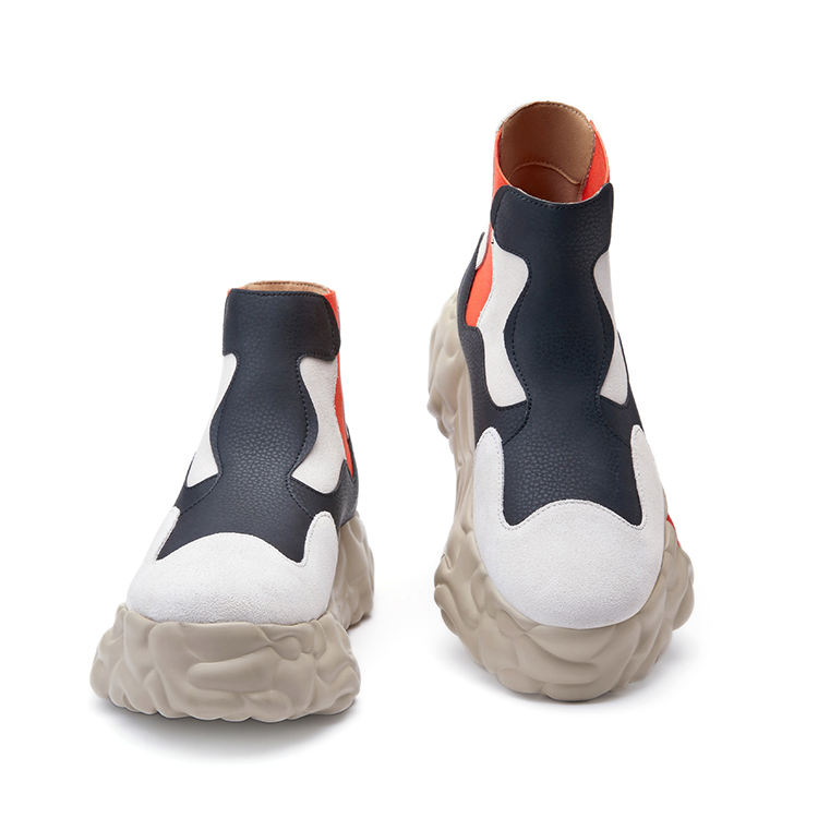 Расписные дорожные туфли Sanamoros 3 Художественная коллекция Chelsea Boots Женские U.IN, Черно-белая сказочная страна — фото 4