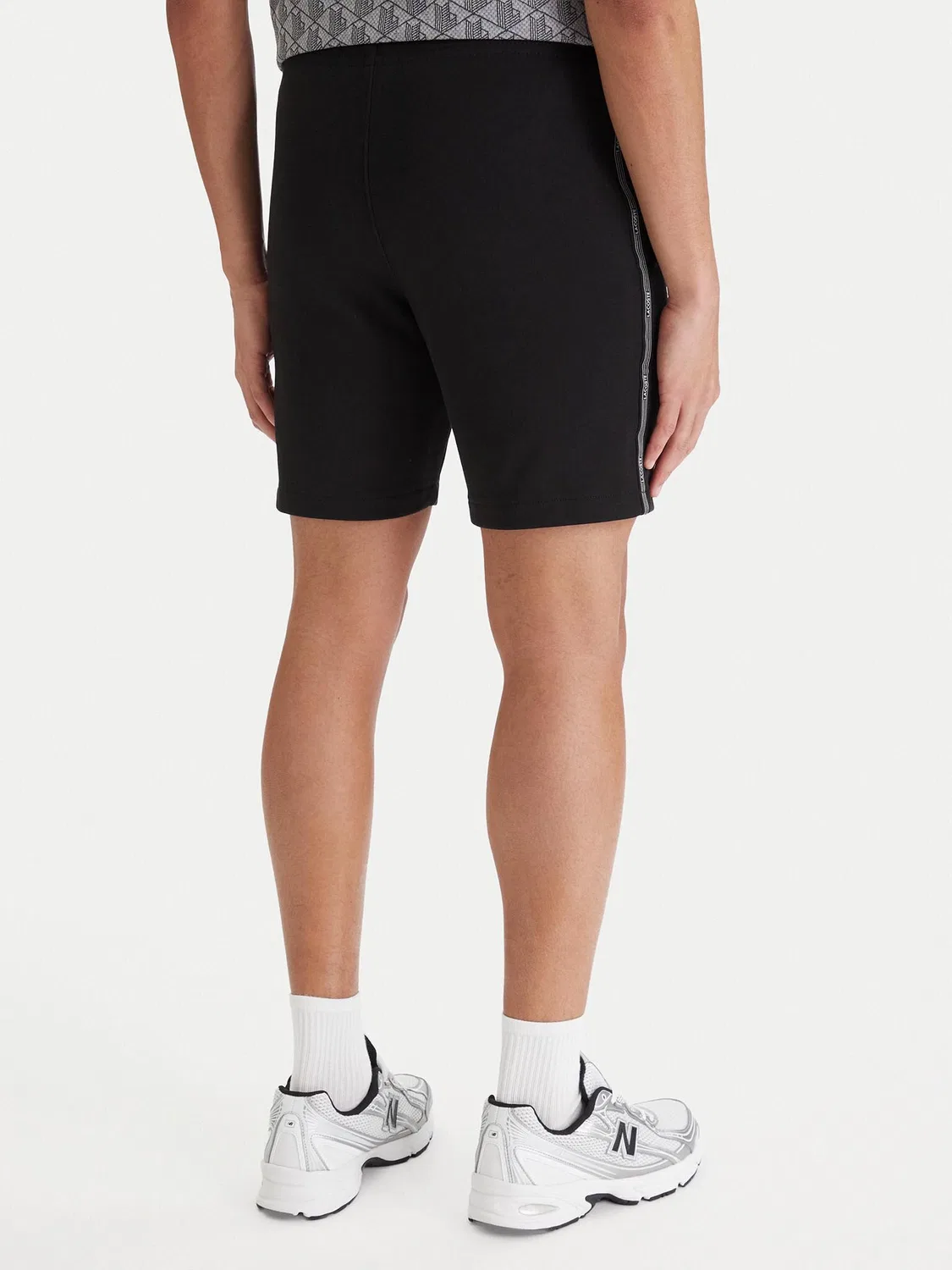 Мужские спортивные шорты стандартного кроя Lacoste, черный — фото 3