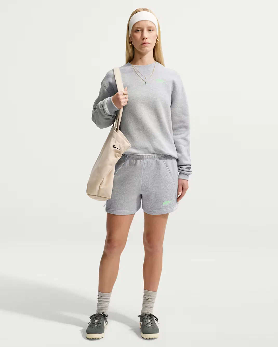 Women's "Nike Athletic Department" Crew Nike Studio Fleece Medium Weight "Graphic Pack", Grey Heather/Illusion Green — фото 4
