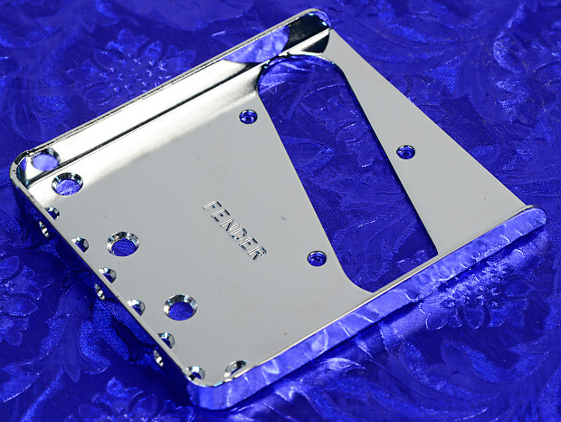 

Тонкая хромированная пластина моста Fender '60s Style Tele Thinline, 0053675000 Fender Telecaster Bridge Plate 005-3675-000
