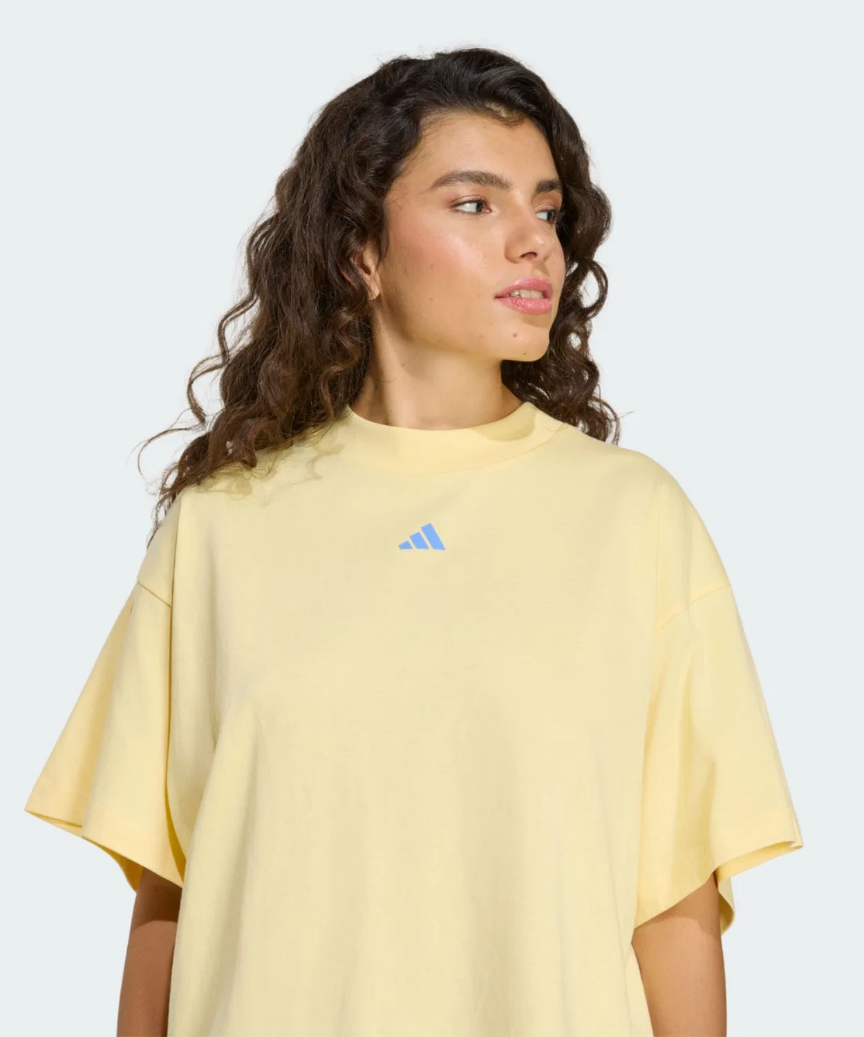 Женская футболка с длинным рукавомиз хлопка, модель 3STRIPES STUDIO LOOSE Adidas, Yellow — фото 4
