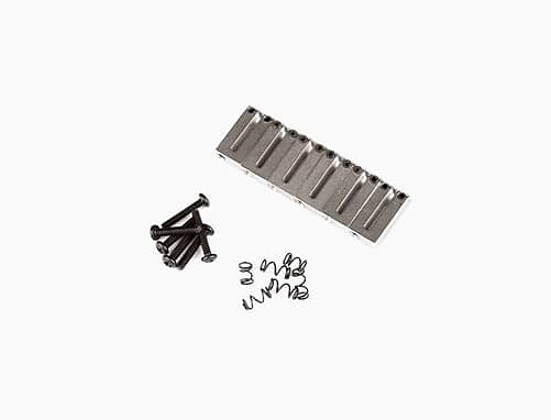 

АМЕРИКАНСКАЯ СЕРИЯ ('86-'07) СЕДЛО В СБОРЕ STRATOCASTER Fender AMERICAN SERIES ('86-'07) STRATOCASTER SADDLE ASSEMBLIES