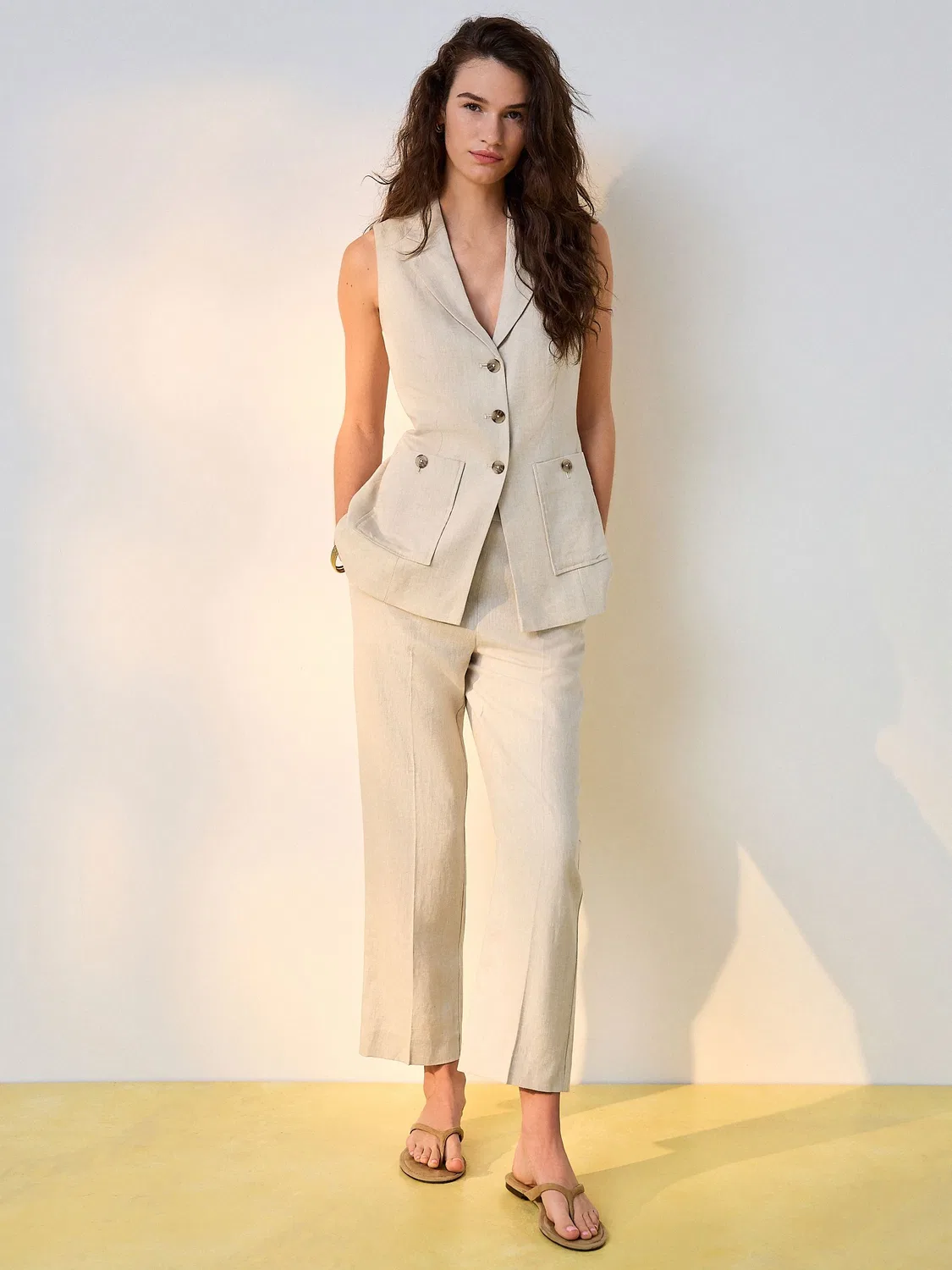 Брюки зауженные укороченные с защипами Neutral Beige Next, нейтральный бежевый