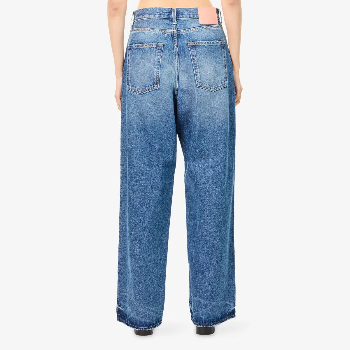 Джинсы с широкими штанинами 1981 года Acne Studios, средне-синий — фото 4