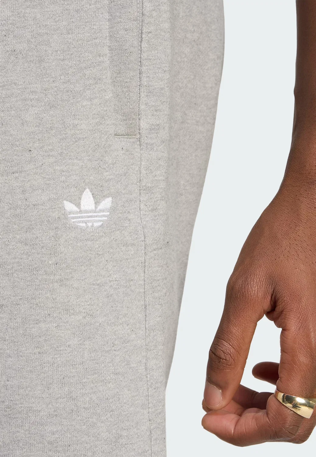 Шорты Adidas Originals Regular Pants Trefoil Essentials, серый — фото 4