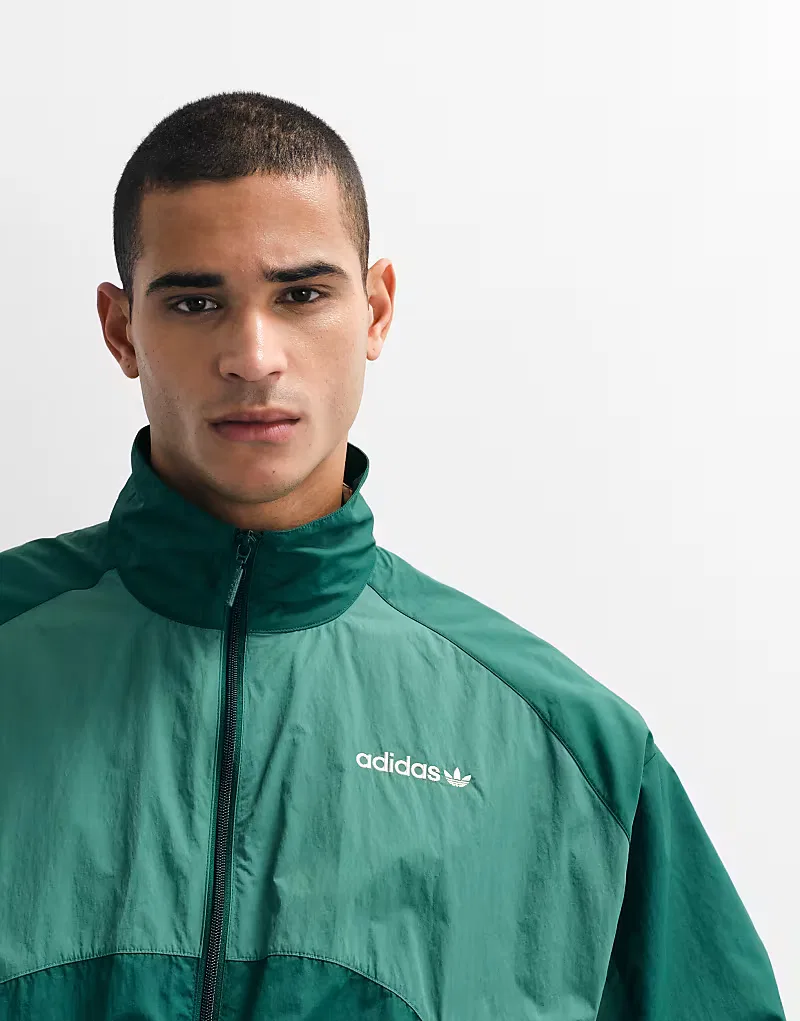 Куртка спортивная Munich тканая Adidas Originals, зеленый — фото 4