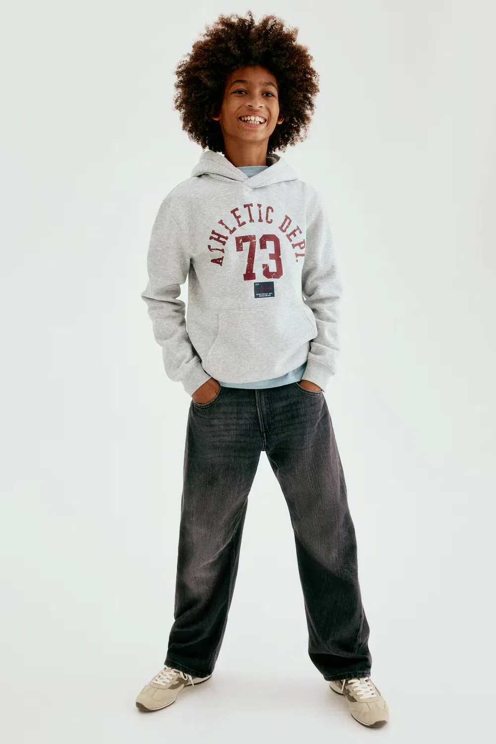 Свободные джинсы-бочонки H&M, Ausgewaschenes Denimschwarz