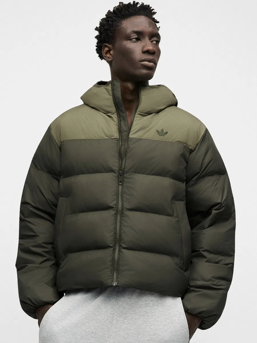 Зимняя куртка ADIDAS ORIGINALS 'HOODED REGEN' цвета хаки и оливкового — фото 4