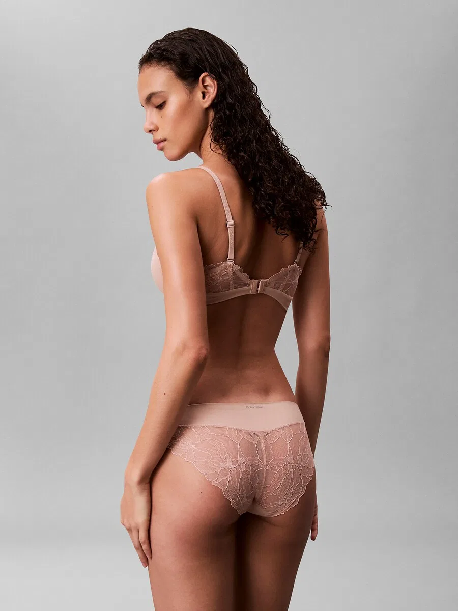 Трусики Calvin Klein "Perfectly Fit" кремового цвета — фото 3