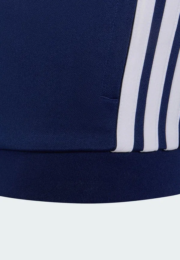 Спортивный костюм Tiro Essential унисекс - спортивный костюм Adidas Performance, белый/темно-синий — фото 4