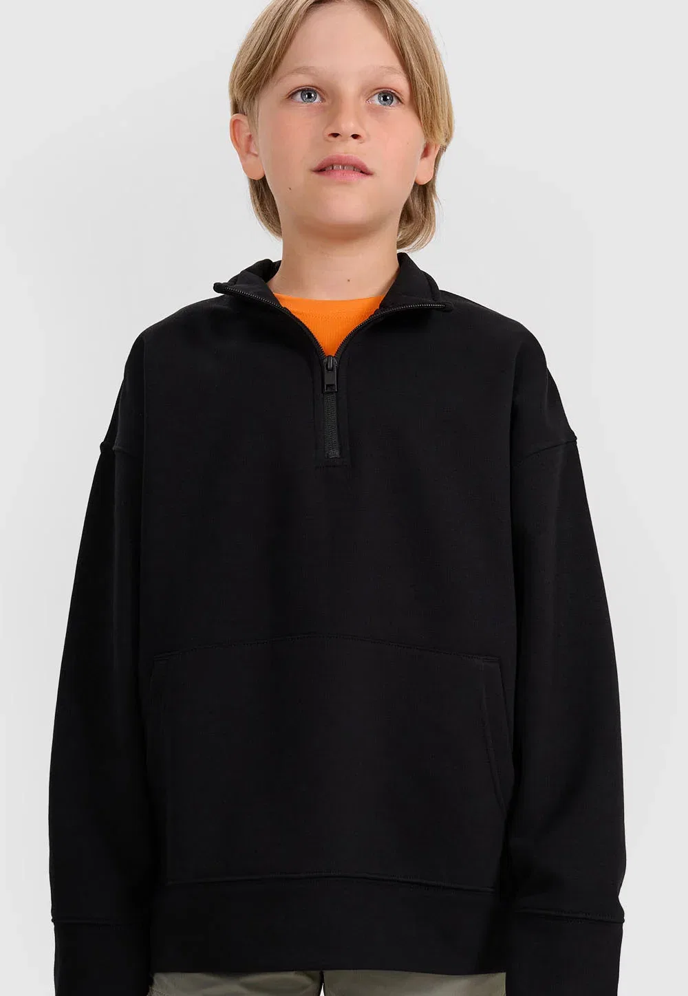 Bluza dresowa ze stójką z zamkiem chłopięca - толстовка 4F, Deep Black — фото 2