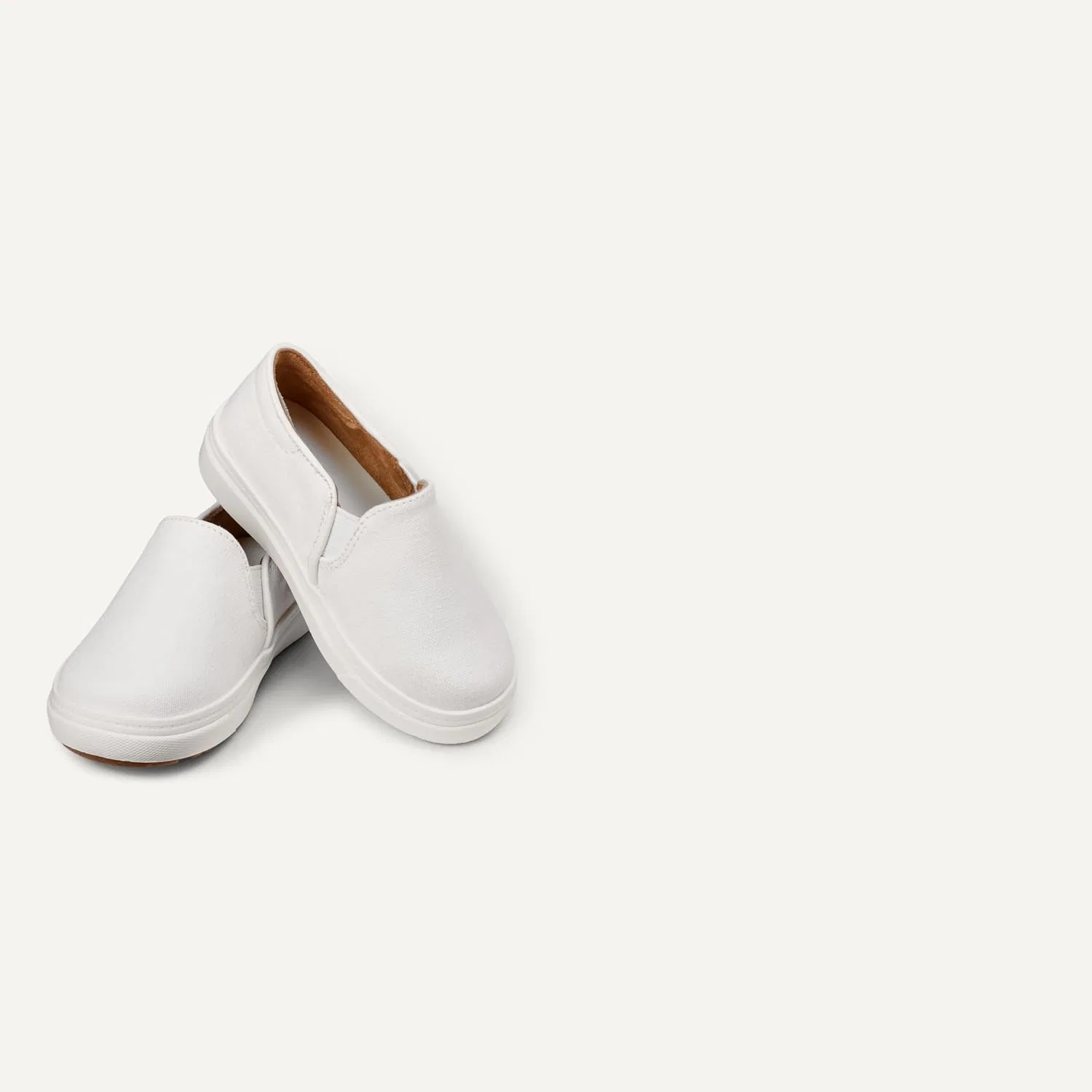 Детские кеды-слипоны из холста для девочек Amazon Essentials, White Canvas — фото 3