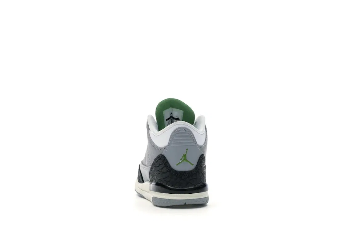 Детские кроссовки Lifestyle Jordan 3 Retro, Chlorophyll Black White — фото 4