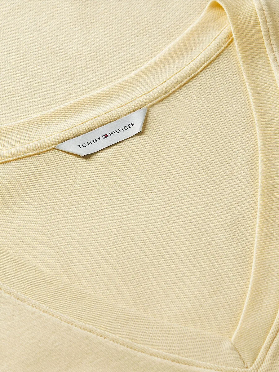 Футболка TOMMY HILFIGER Cody медового цвета — фото 3