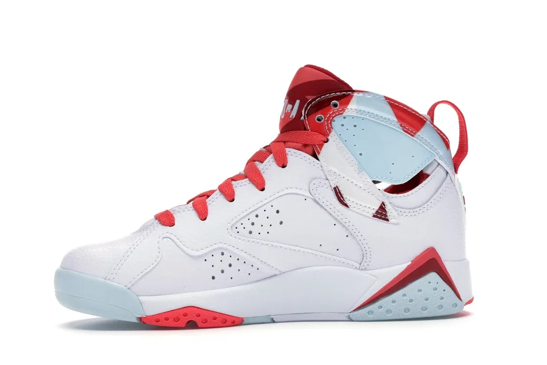 Детские кроссовки Lifestyle с перфорацией Jordan 7 Retro Jordan, White/White-Topaz Mist-Ember Glow-Gym Red — фото 3