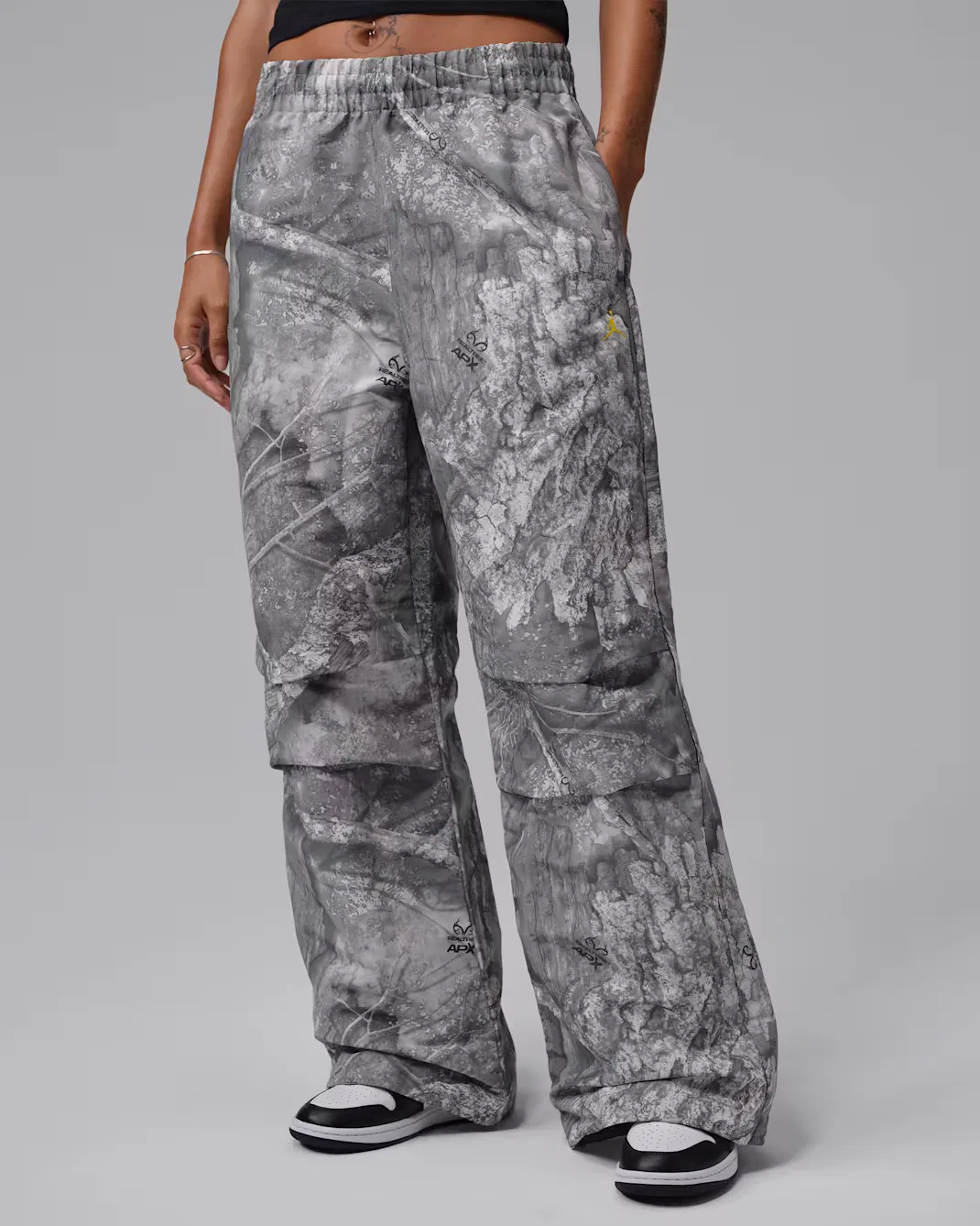 Женские брюки Realtree Jordan Brooklyn, White/Bright Citron