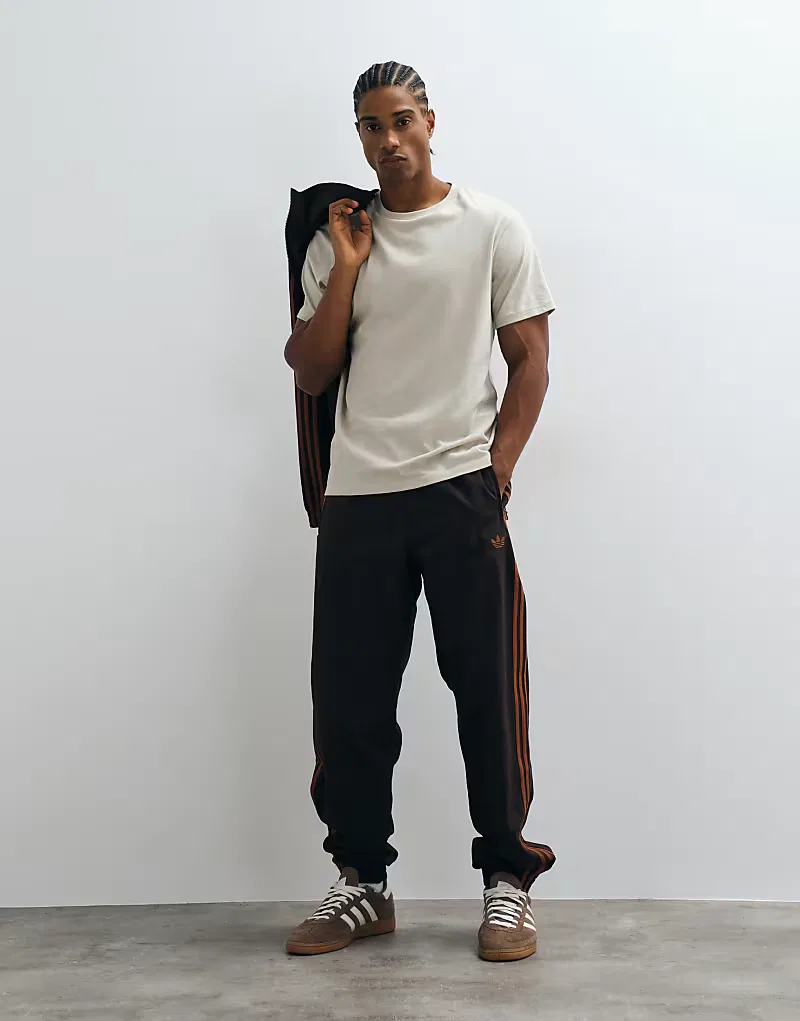 Спортивные брюки Adidas Originals Firebird из тканого материала, коричневый — фото 4