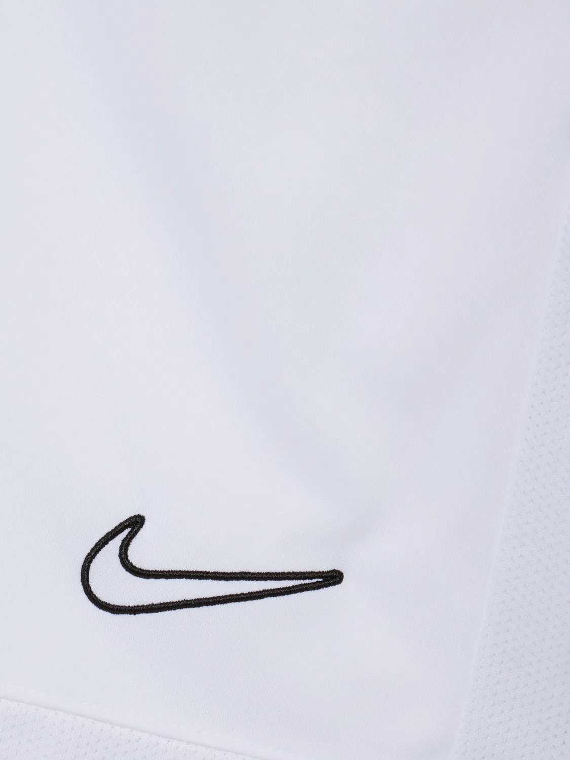 Детские спортивные шорты Nike Dri-Fit, белый — фото 3