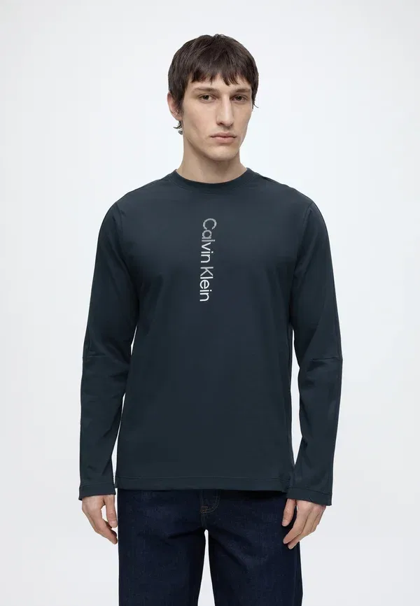 Футболка с графическим принтом, спортивная, с длинными рукавами Calvin Klein