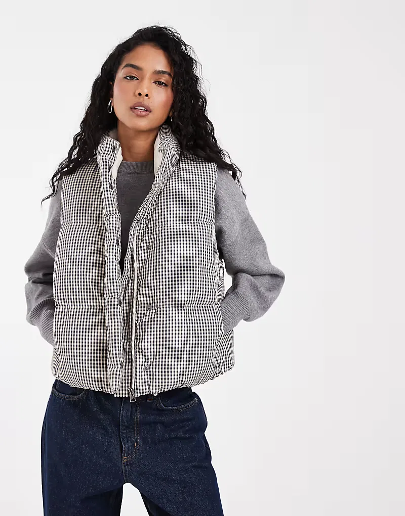 Пуховик-жилет Levi's Tate Micro Check, черный