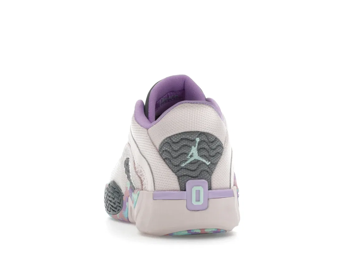 Детские кроссовки для мальчиков с длинным шнурком Jordan Tatum 2 Jordan, Light Soft Pink Mint Foam Smoke Lilac Medium Soft Pink Copa — фото 4