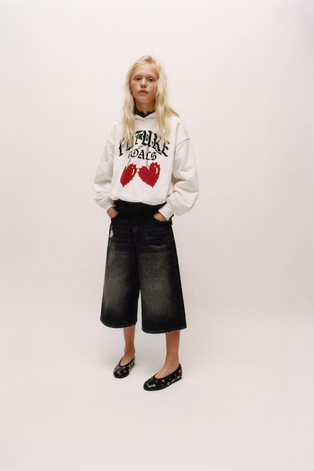 

Толстовка с принтом в виде воздушного шара ZARA, устрично-белый