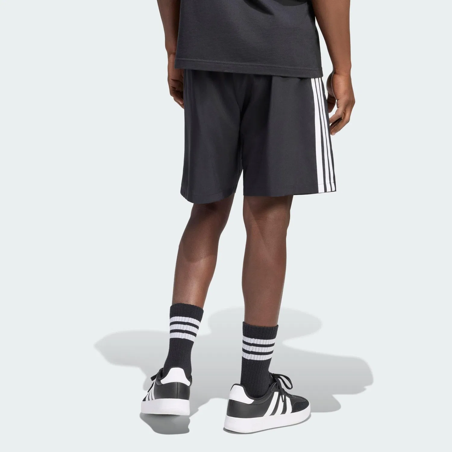 Мужские шорты с утяжкой Essentials 3-Streifen Chelsea Lite Adidas, Schwarz Weiss — фото 3